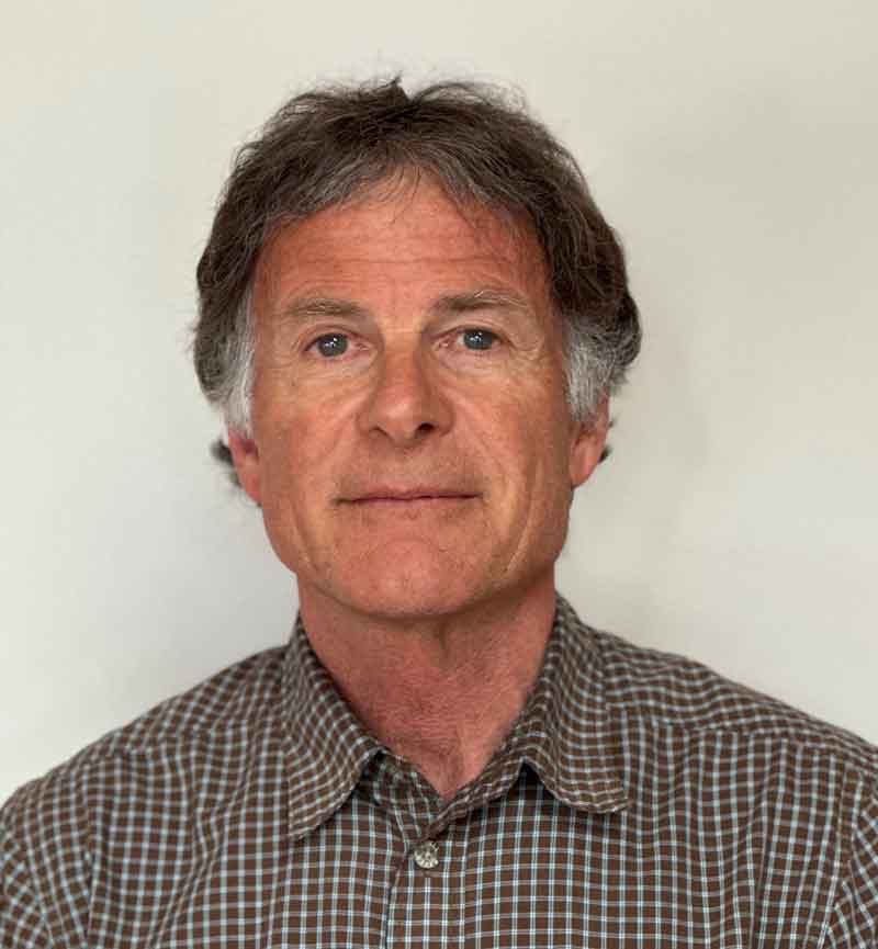 Rob Ashburner, DVM, winner of the Distinguished Member Award