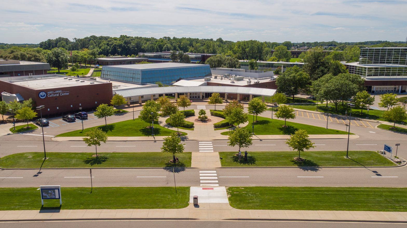 exterior shot of Macomb Community College